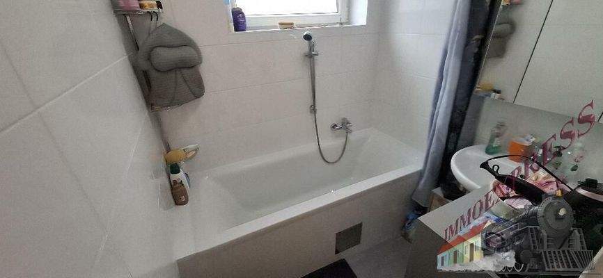 20251205_100403_resized