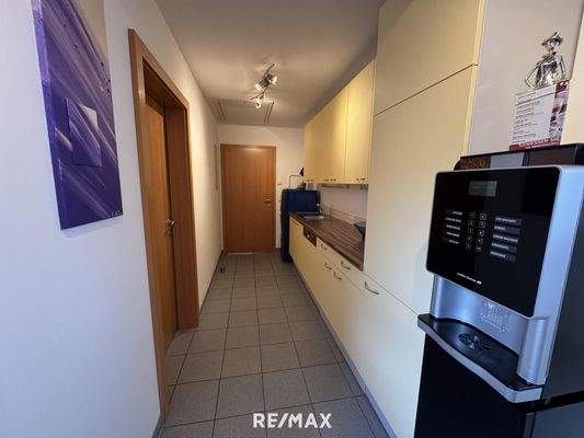 Geschäftshaus Kochnische