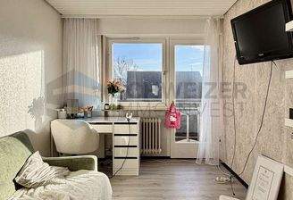 Kinder-/Arbeitszimmer