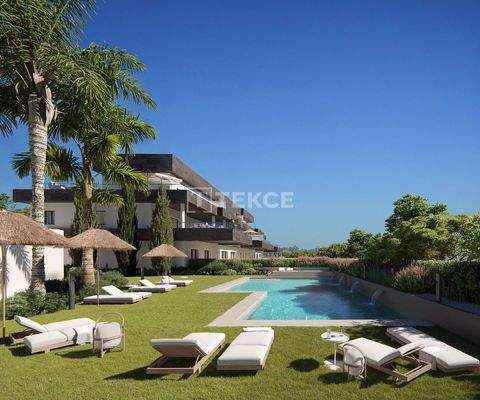 Elegant Homes Near Sea in Casares Malaga