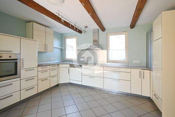 Der Blick in die schöne Küche