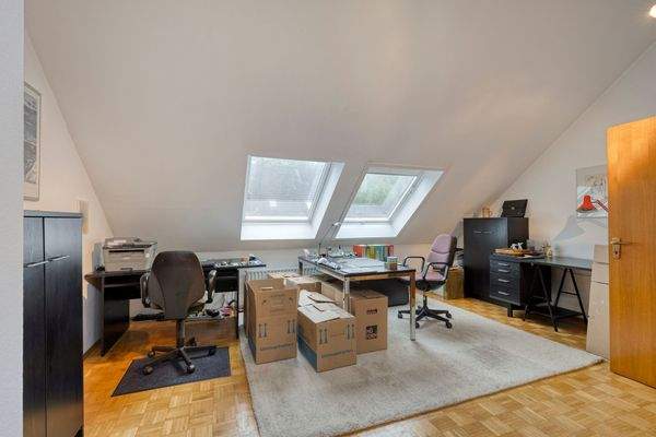 Schlaf-/Arbeitszimmer