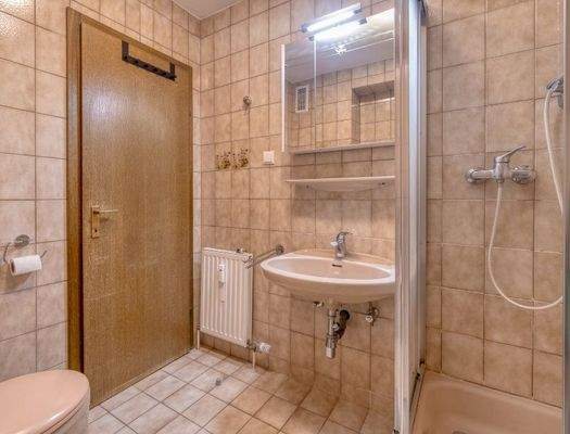 HP5--2-Zimmer-Wohnung-Salzburg-Badezimme