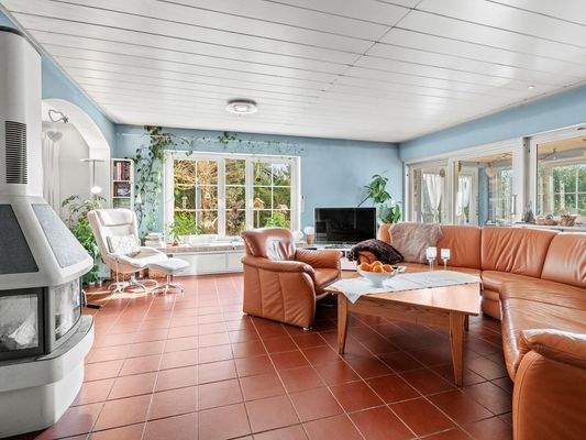 Wohnbereich mit Kamin