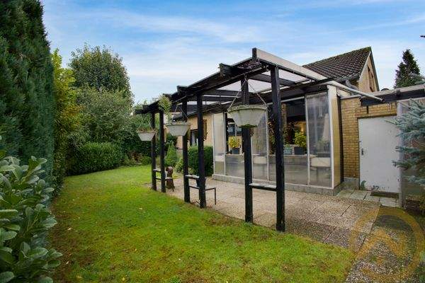 Überdachung im Garten