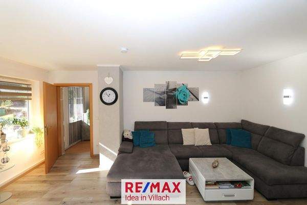 Wohnzimmer Wohnung 1 OG