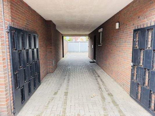 Durchführung zum Hinterhof