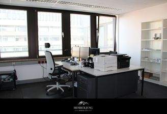 Büroraum ausgestattet