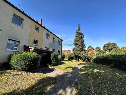 Außenanlage Eingang