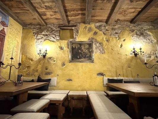 Gastraum Gewölbekeller