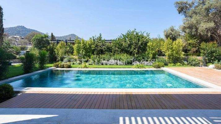 Elegant Villas 350 M from Yalıkavak Marina Bodrum