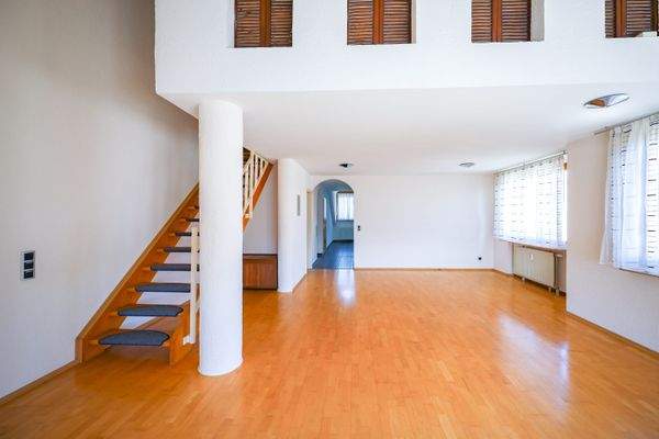 Aufgang obere Wohnebene