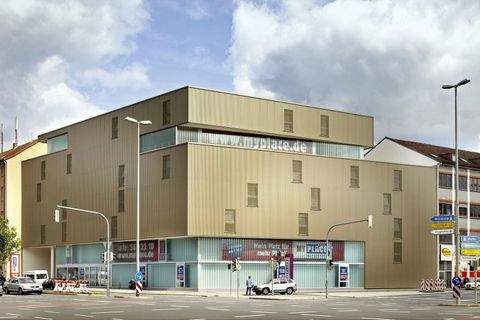 Nürnberg Halle, Nürnberg Hallenfläche