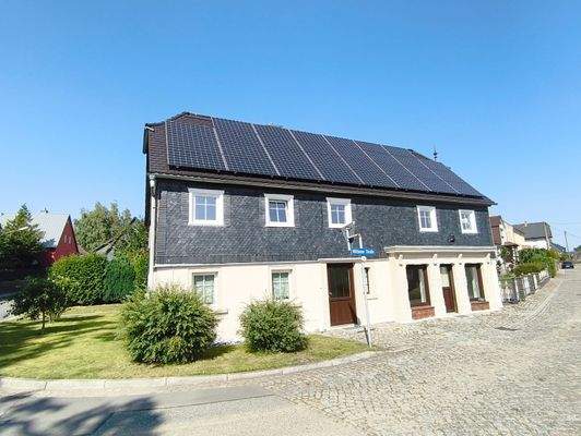 Haus Straßenansicht