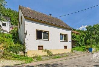 CAM01984G0-PR0506-STILL012