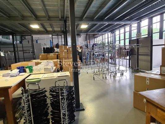 Hallenbereich unterhalb der Mezzanine