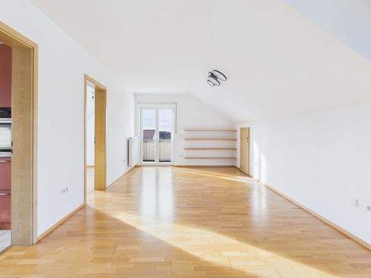 Großer Wohn- und Essbereich