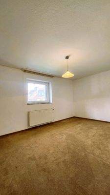 Whg. 1 OG Schlafzimmer Ansicht 1