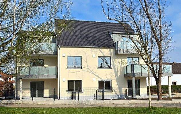 BI-25-05-H1-W6-Front