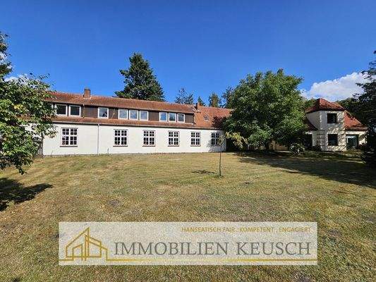 Werkstatt seitlich + Wohnhaus - Büro