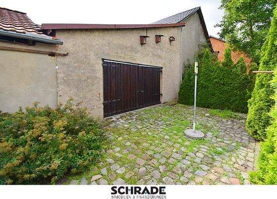 ...nebenan für Rasentraktor &amp; Co