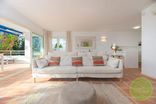 Wohnbereich offen und hell 