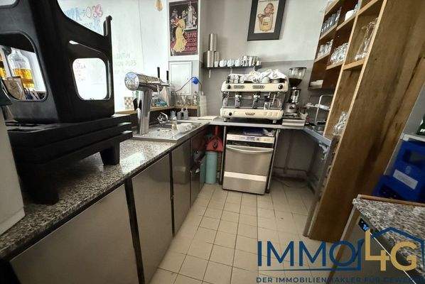 f50c65a5-fb0d-467e-9190-cc93ac15e1c9