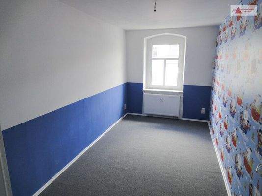 Kinderzimmer gr. Whg. 1. OG