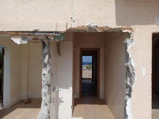 Ein wirklich erstaunliches Grundstück am Meer in Stavros, Chania