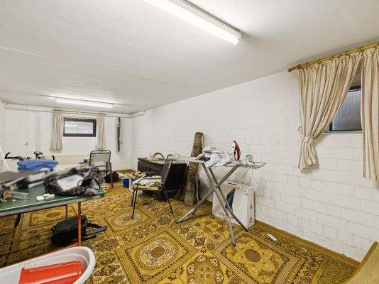 Zimmer Kellergeschoss