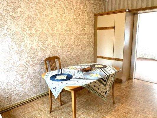 viel Platz für einen großen Esstisch