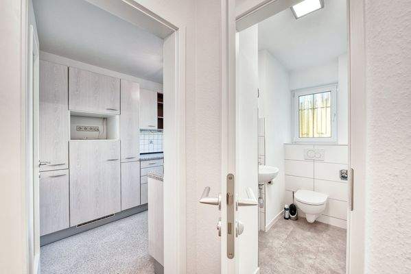 EG, Küche &amp; sep. WC