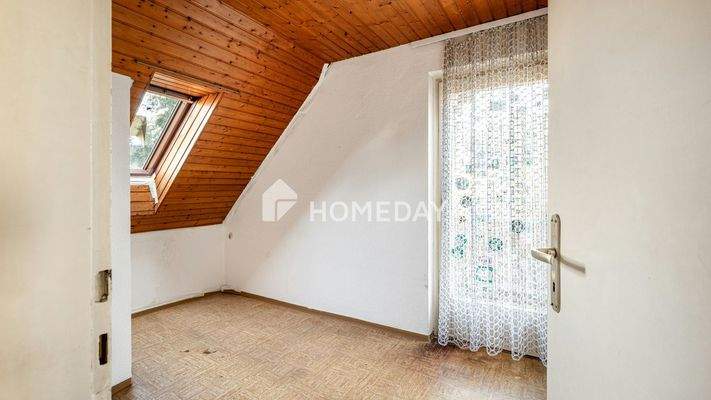 1. OG Schlafzimmer 1