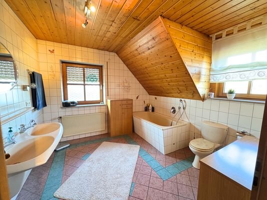 Badezimmer.jpg