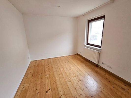 Arbeits- bzw. Kinderzimmer