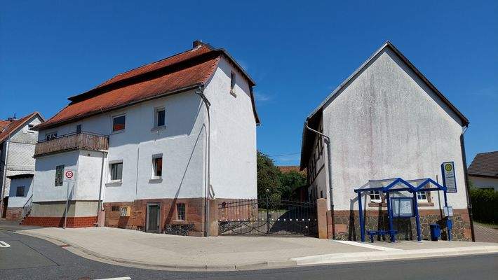 Wohnhaus - Wirtschaftsgebäude.jpg