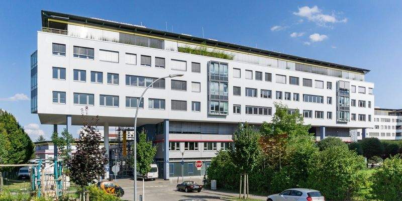 Lise Meitner Straße 4