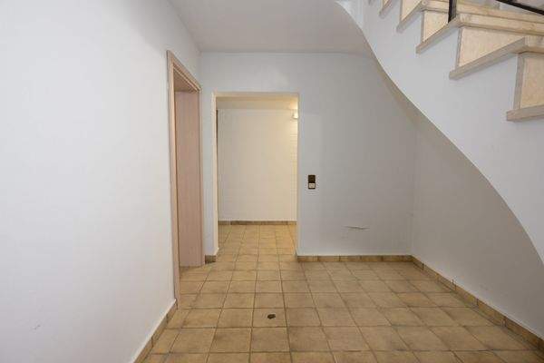 UG_Treppenabgang /Flur