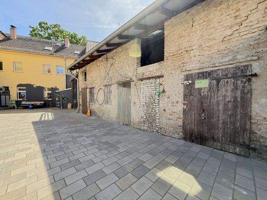 Nebengebäude mit Ausbaupotenzial