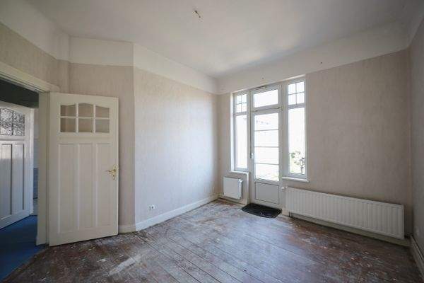 Wohnung 2 OG rechts Küche.JPG