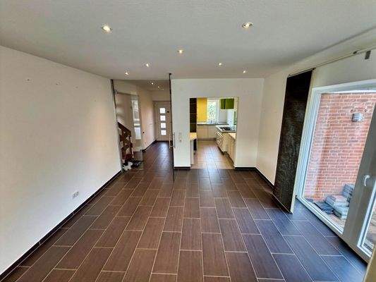 Essbereich mit offener Küche