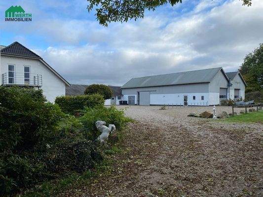 718CD0B2-6222-40B2-BE67-999CC2956979