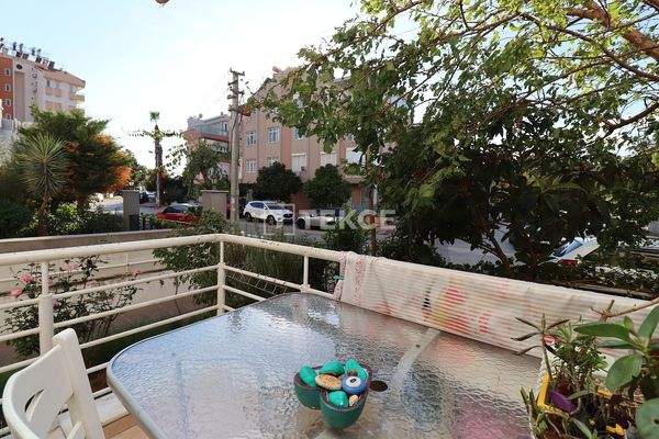 Reverse Duplex Apartment 500 M from the Sea in Antalya Konyaaltı