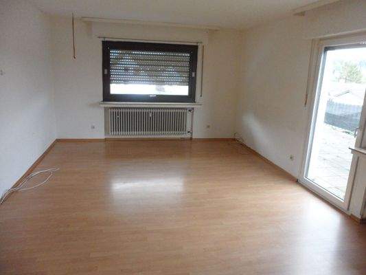 Wohnzimmer Längsblick.JPG