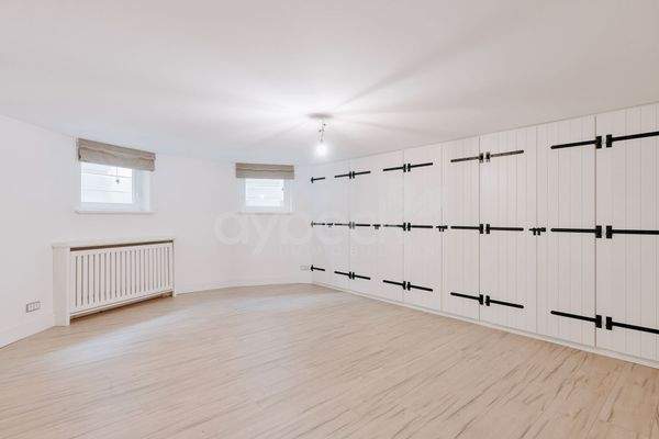 Zimmer I - Kellergeschoss