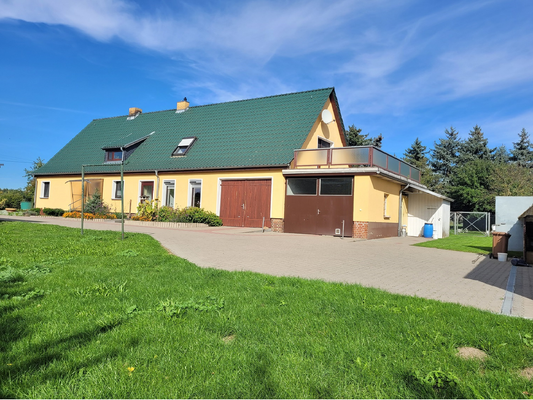 Einfamilienhaus mit Einliegerwohnung