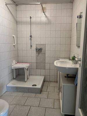 Bad Einliegerwohnung