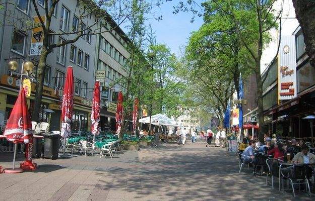 mit Bermuda-Dreieck, 