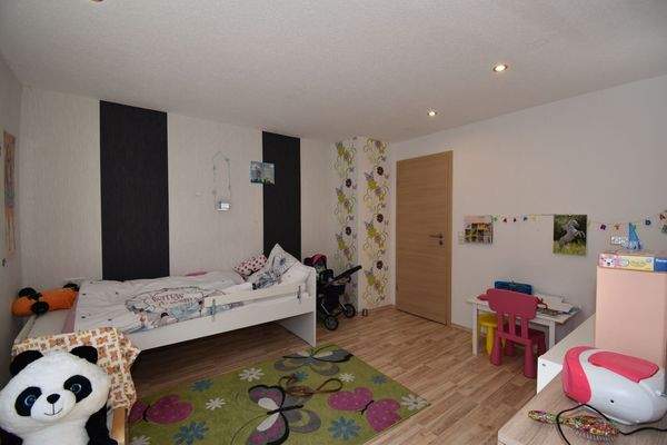 14 Kinderzimmer 2.JPG