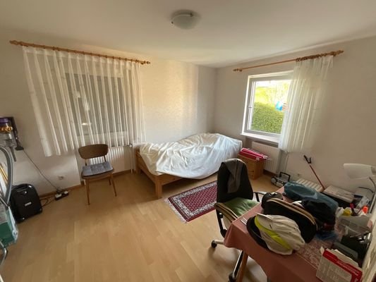 Schalfzimmer 2 OG